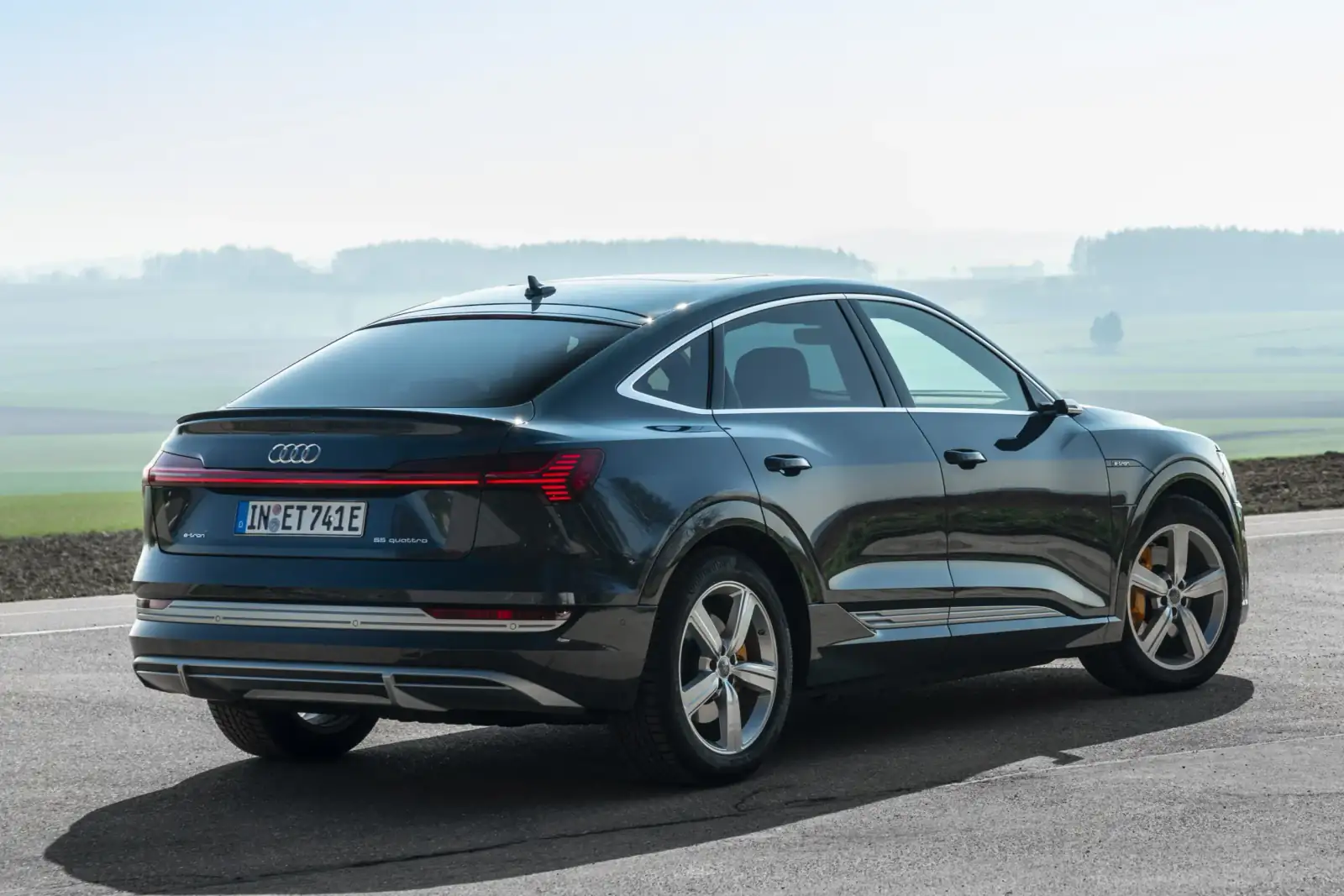 audi e-tron 2025 motorización