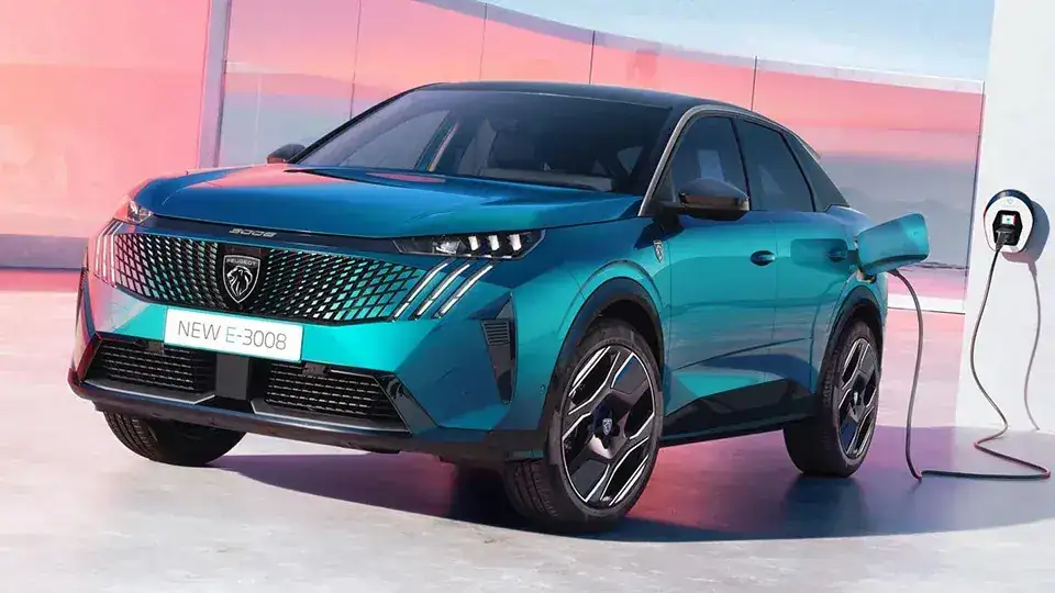 Peugeot E-3008