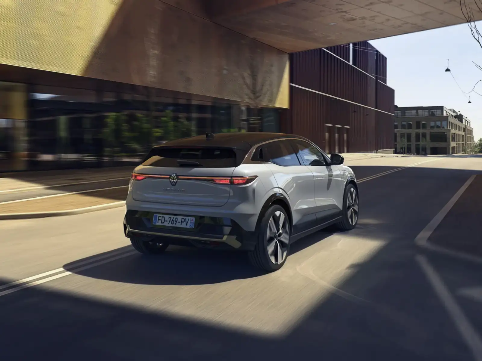 Renault Megane E-Tech — imagen 1